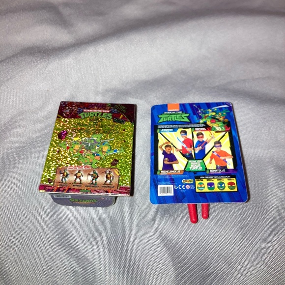 Zuru Surprise Mini Brands Toy Series Teenage Mutant Ninja Turtle Raphael LOT - Picture 2 of 2